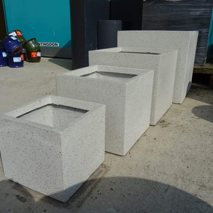 f8ce0d9a-0da9-4f04-b086-bb1e5e671bc1