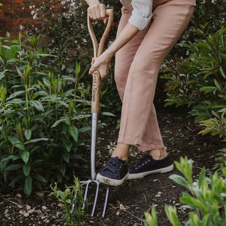 f53efb22-d8ef-426f-a84c-70b88e9dfdb5